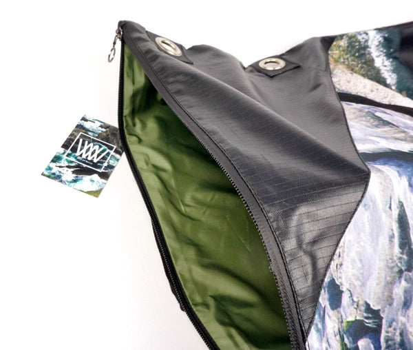 [U/A] Messenger – Flaggy Shore