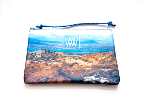 Wild by Water Sporty Clutch – Mizen